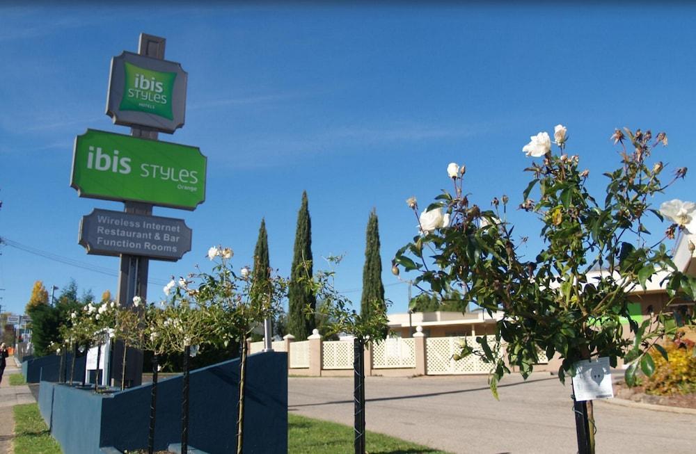 Ibis Styles Orange Hotel Exterior photo